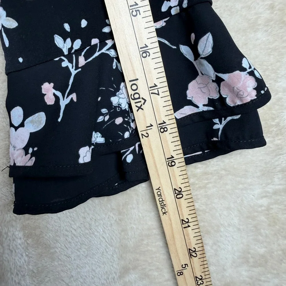 Karl Lagerfeld Paris Womens Black Pink Floral Bell Sleeve Blouse Medium Feminine - Picture 8 of 9